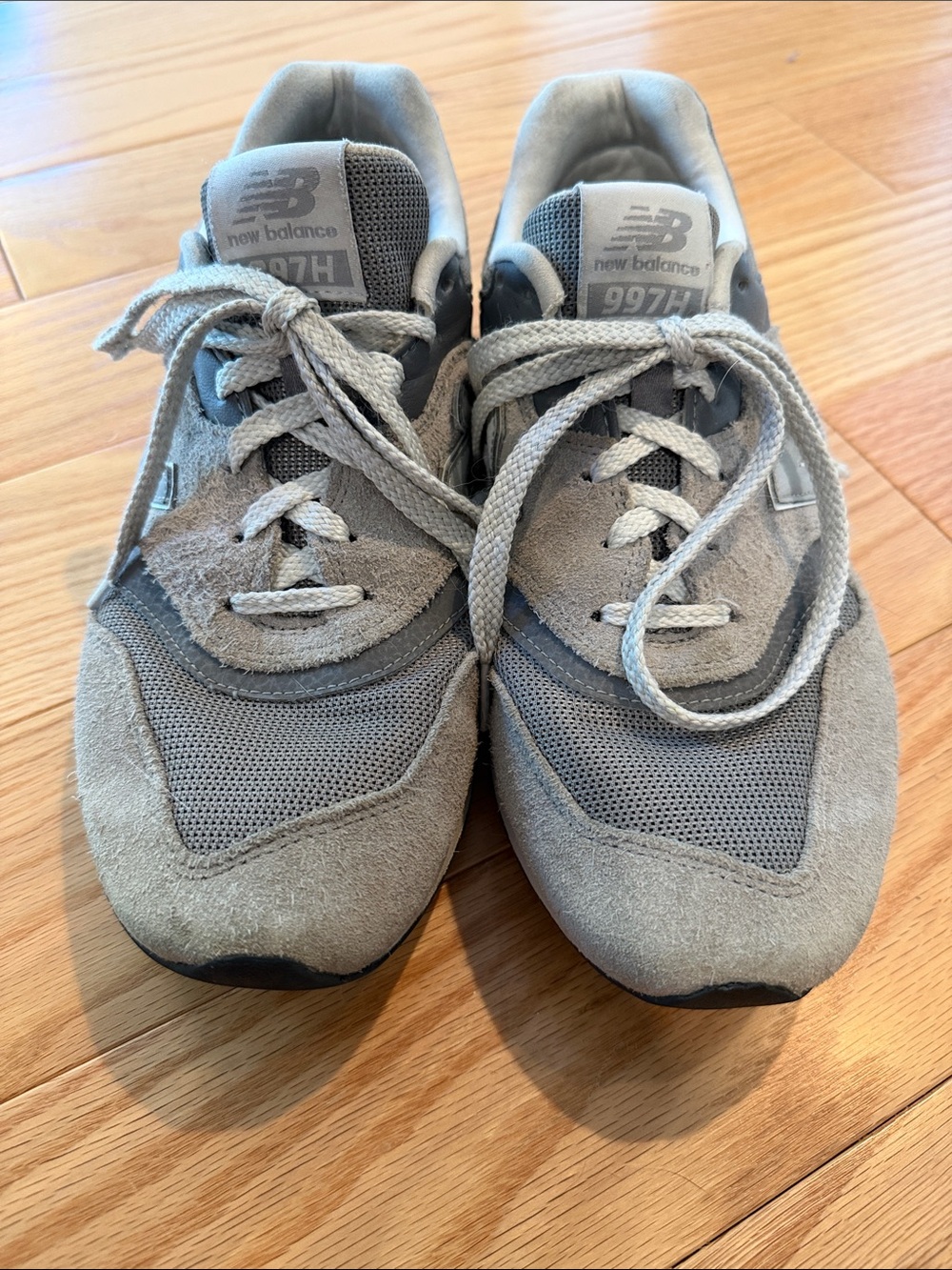 New Balance 997H Light Grey Suede & Mesh Sneakers